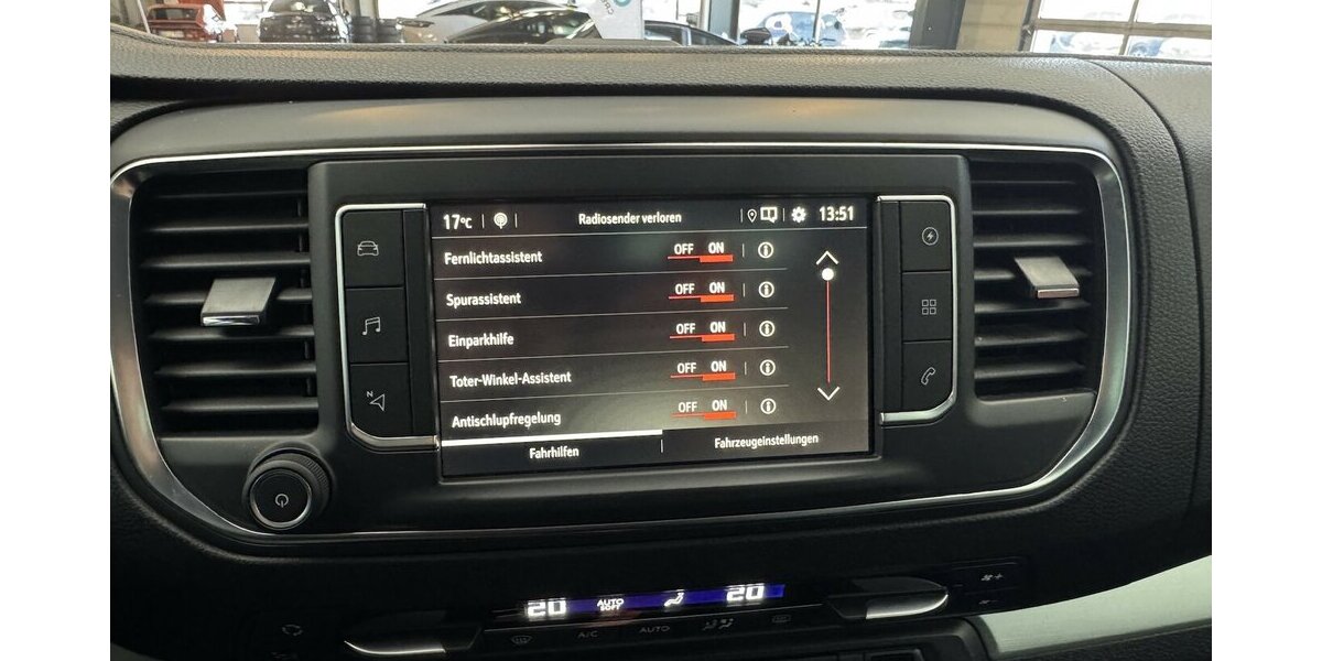 Opel Zafira Life -e Elegance L 50 kWh Leder Xenon CAM 34.950 km 24.760 &euro; Lich 35423