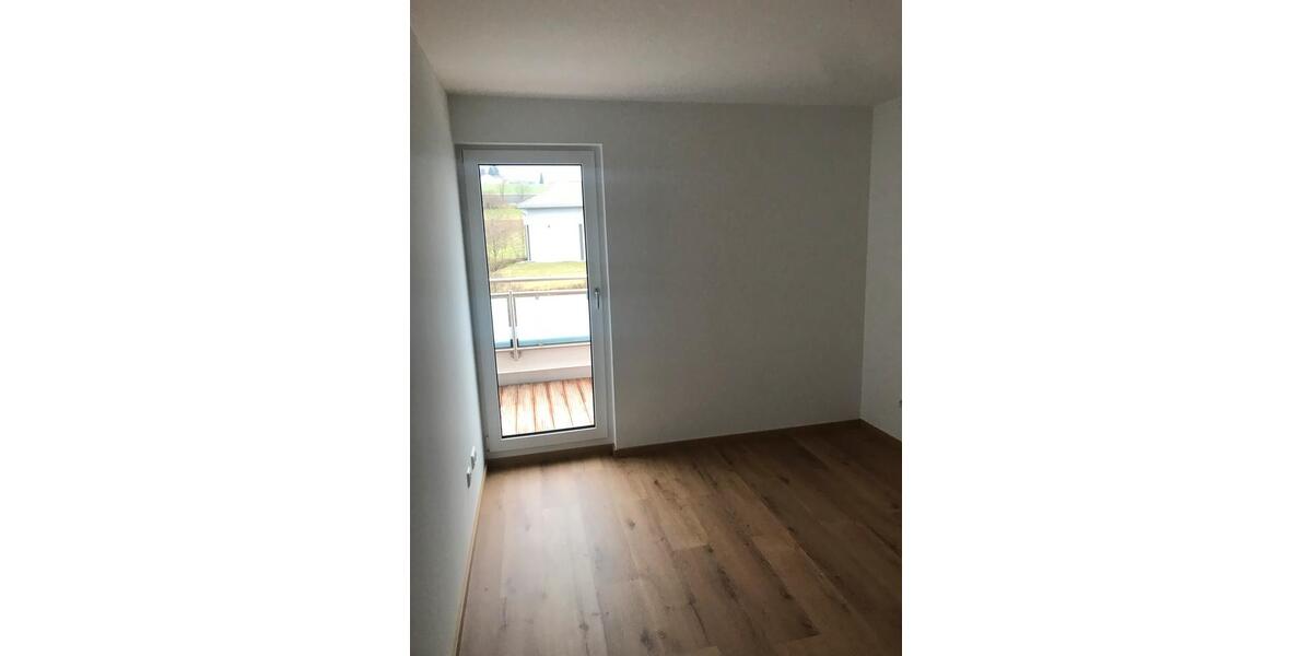 Einfamilienhaus Cham - 2 Zimmer, 75 m&sup2;, 820&euro; | Angebot:24848461
