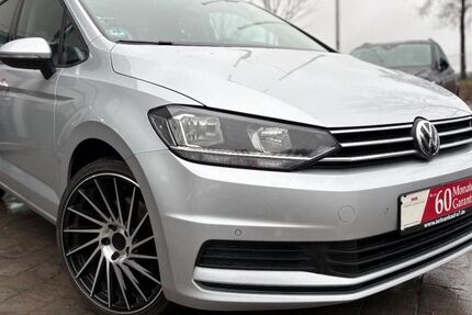 VW Touran 63.875 km 20.999 &euro; Isernhagen OT Altwarmbüchen bei Hannover A2/A7 30916