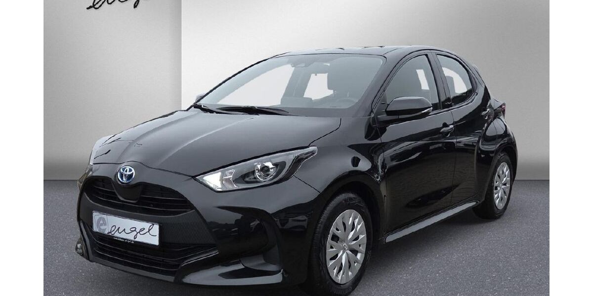 Toyota Yaris 20.500 km 18.469 &euro; Wunsiedel 95632