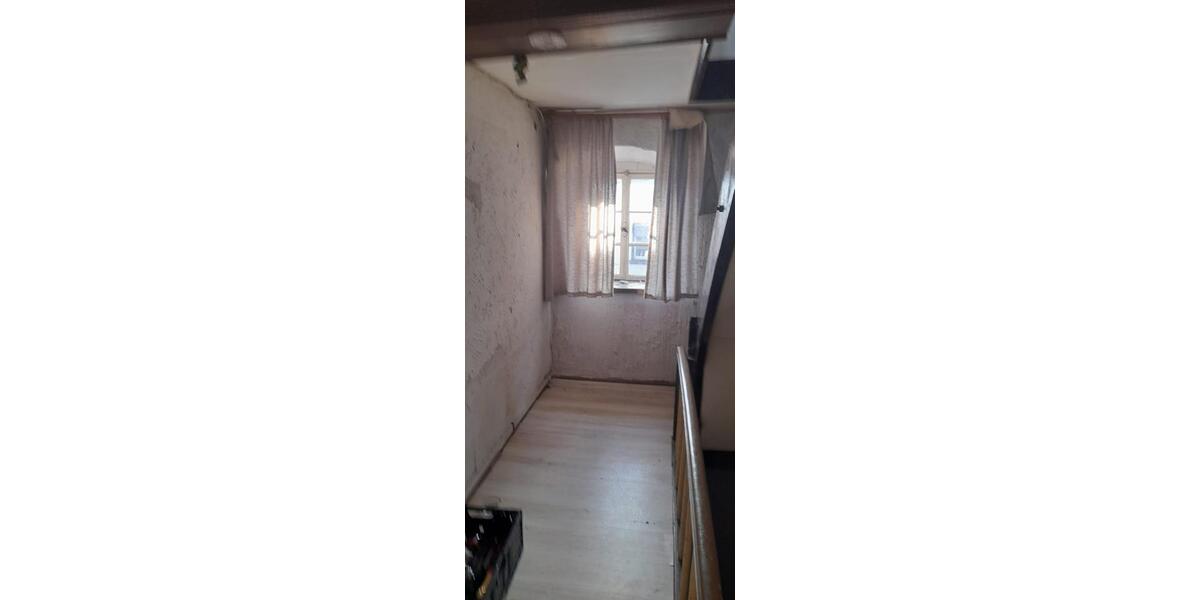 Einfamilienhaus Steinwenden - 8 Zimmer, 200 m&sup2;, 82.000&euro; | Angebot:26942980