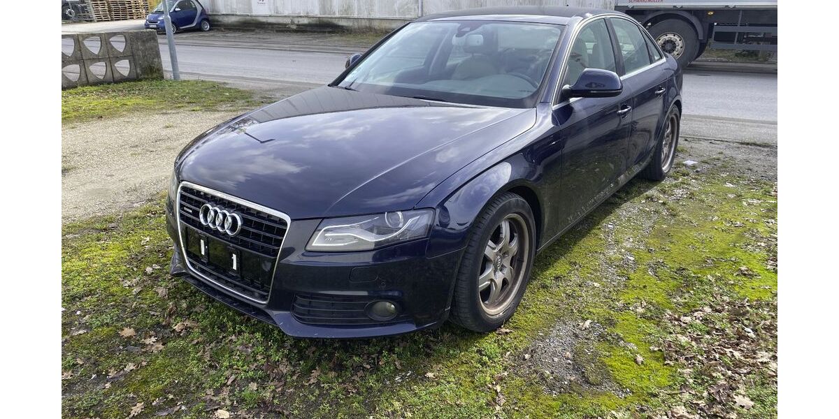 Audi A4 240.000 km 2.960 &euro; Keltern 75210