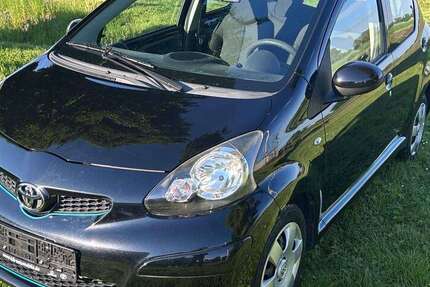 Toyota Aygo 66.900 km 4.990 &euro; Berlin, Stadt 10119