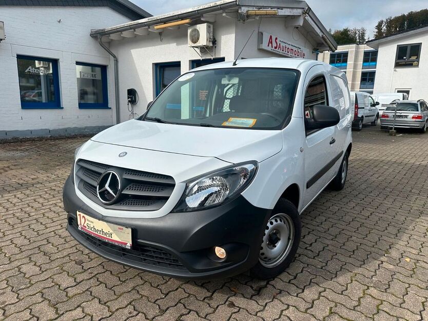 Mercedes-Benz Citan 85.000 km 9.949 € Gummersbach (Zwischen Toom Markt und ATU) 51645