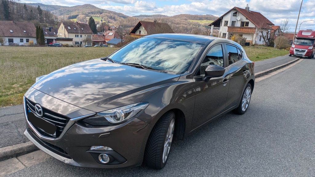 Mazda 3 205.004 km 9.950 &euro; Fürth 90768