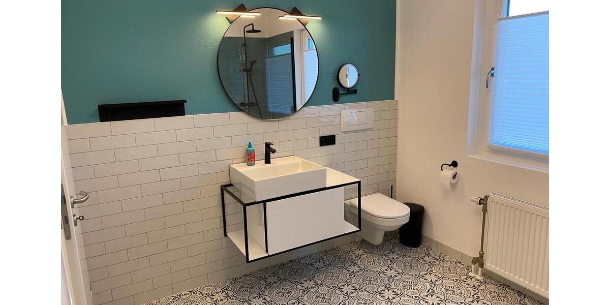 Reihenhaus Neutraubling - 6 Zimmer, 164 m&sup2;, 630.000&euro; | Angebot:24730082