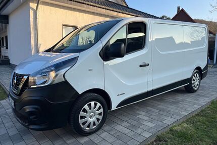 Nissan NV300