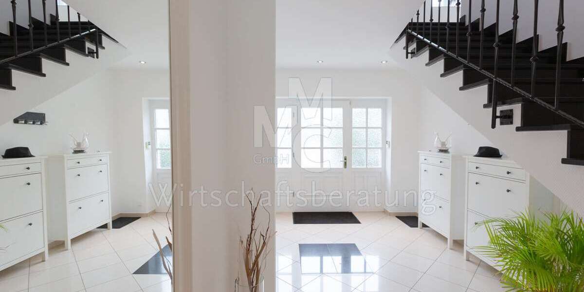 Einfamilienhaus Isernhagen / Altwarmbüchen Altwarmbüchen - 7 Zimmer, 319 m&sup2;, 1.245.000&euro; | Angebot:25277253