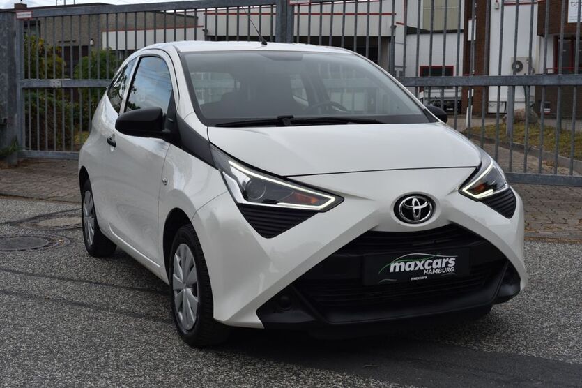 Toyota Aygo (X) 90.160 km 7.690 € Barsbüttel 22885