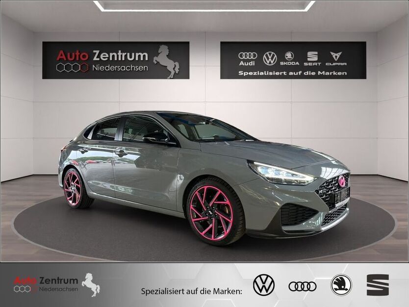 i30