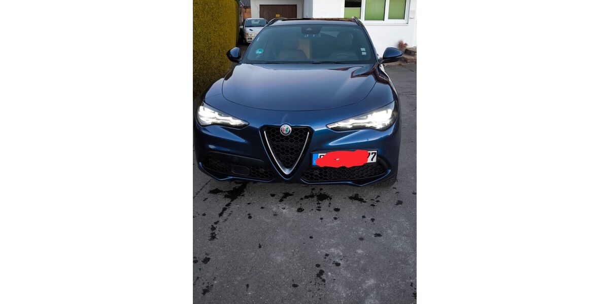 Alfa Romeo Stelvio 153.600 km 22.900 &euro; Garmisch-Partenkirchen 82494