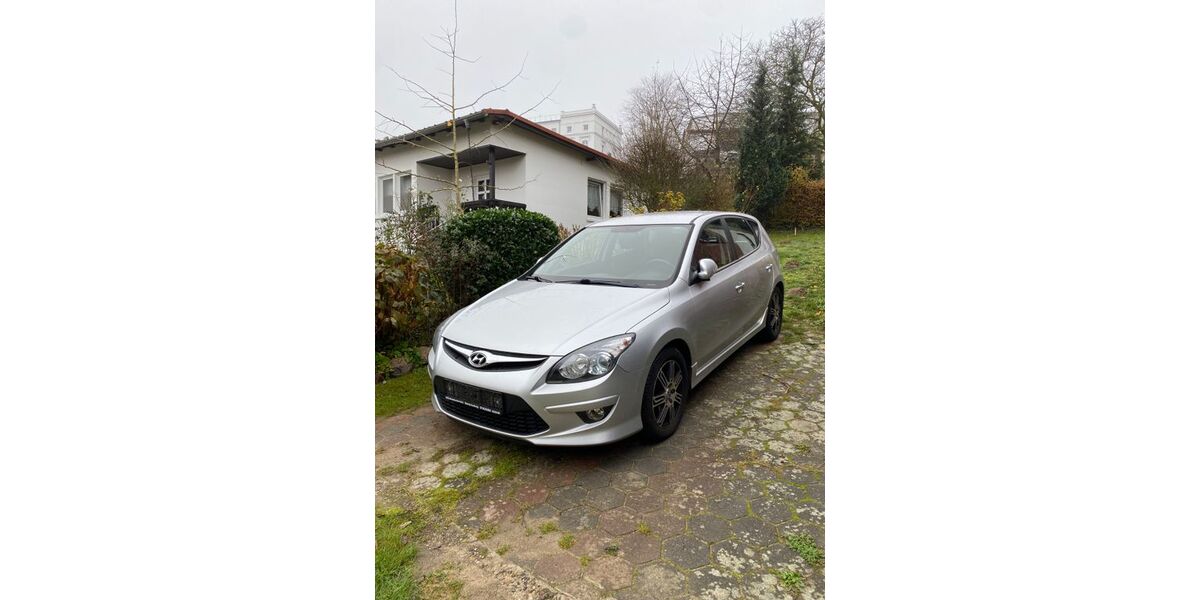 Hyundai i30 190.000 km 3.400 &euro; Augsburg 86154
