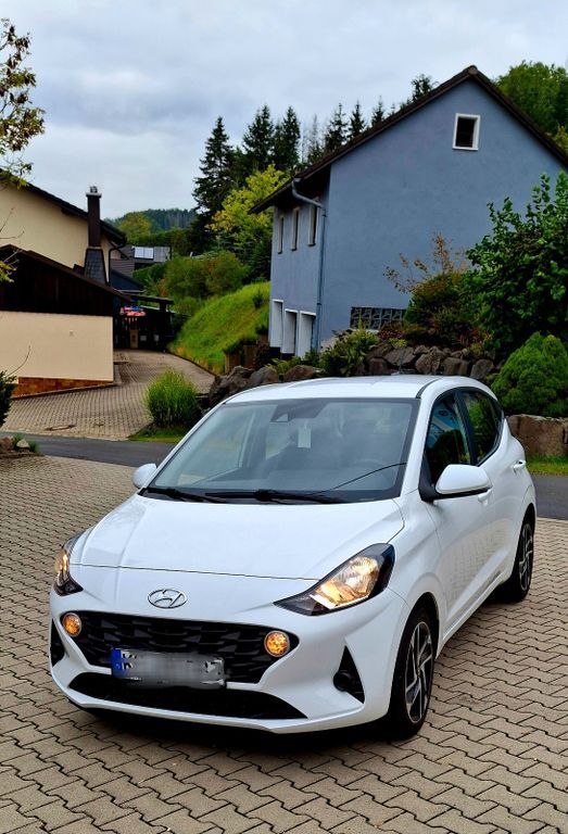 Hyundai i10 57.000 km 11.900 € Teuschnitz 96358