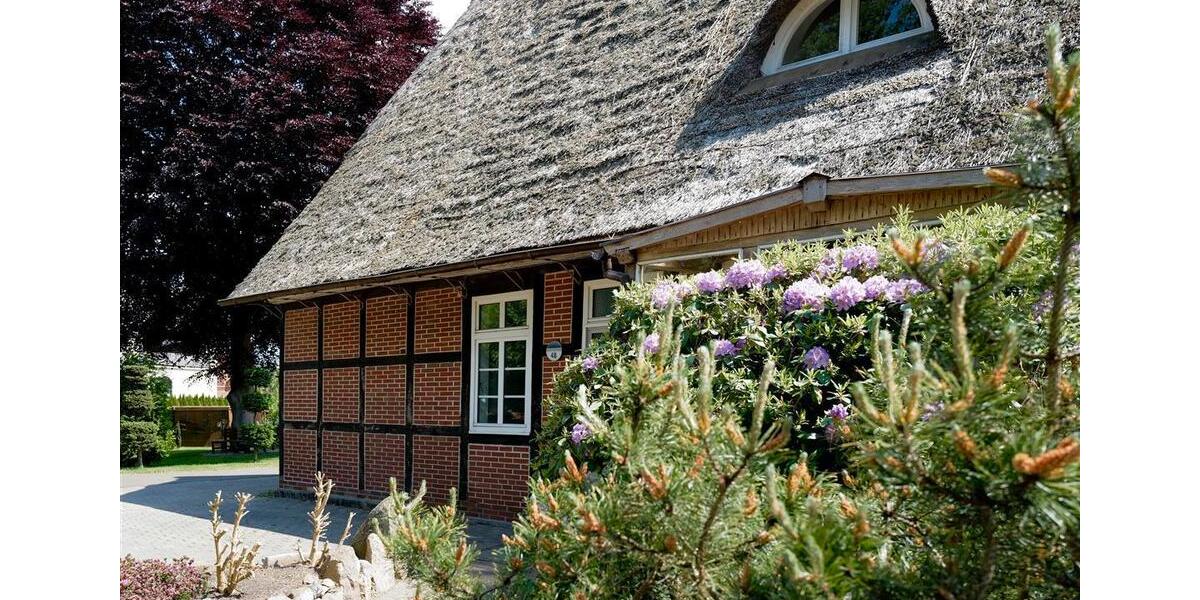 Dachgeschoßwohnung Himmelpforten - 3 Zimmer, 104 m&sup2;, 680&euro; | Angebot:25415007