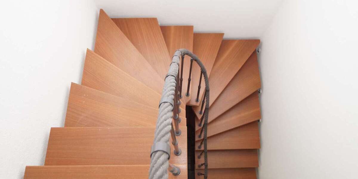 Familien aufgepasst! Renovierte Doppelhaushälfte mit Keller + Stellplatz nahe Halle (Saale)! 4 zimmer