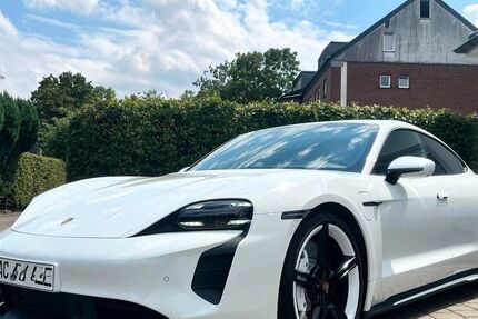 Porsche Taycan 23.446 km 79.900 &euro; Alsdorf 52477