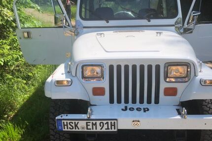 Jeep Wrangler 200.000 km 16.999 &euro; Medebach 59964