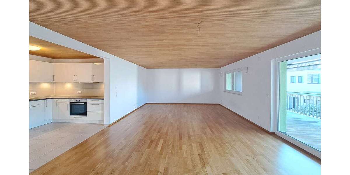 Etagenwohnung Waldshut-Tiengen Tiengen - 4.5 Zimmer, 91 m&sup2;, 1.250&euro; | Angebot:26855055