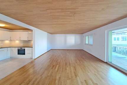 Wohnung Waldshut-Tiengen Tiengen - 4.5 Zimmer, 91 m&sup2;, 1.250&euro; | Angebot:26855055