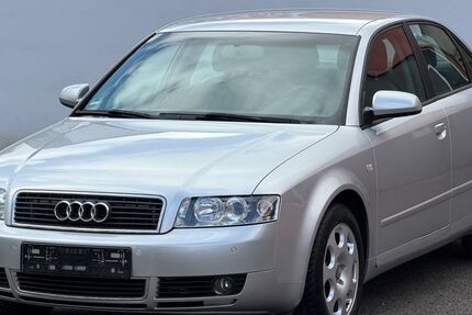 Audi A4 155.000 km 2.499 &euro; Völklingen 66333