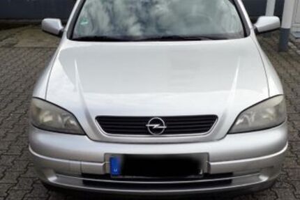 Opel Astra 129.750 km 2.999 &euro; Neuss 41466