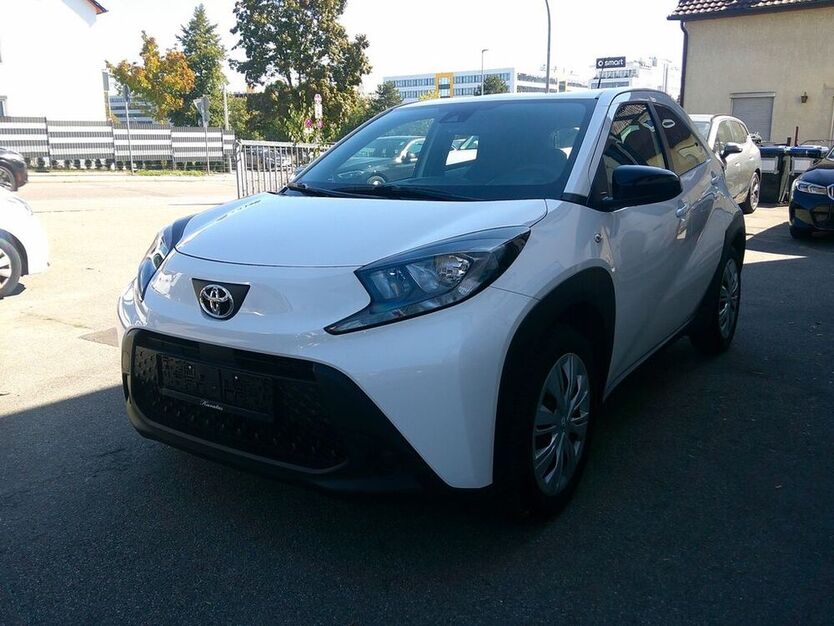 Aygo (X)