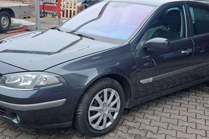 Renault Laguna 206.800 km 2.690 &euro; Rimsting 83253