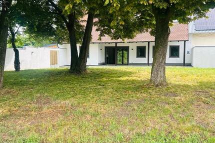 Gewerbeobjekt Neustadt an der Donau - 2.200&euro; | Angebot:24747043