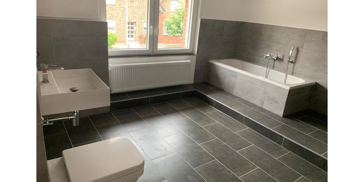Etagenwohnung Wegberg - 2 Zimmer, 81 m&sup2;, 760&euro; | Angebot:26396527
