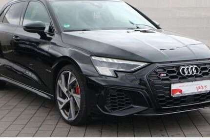 Audi S3 12.384 km 41.980 € Großwallstadt 63868