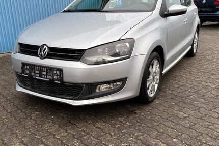 VW Polo 329.350 km 2.600 € Husum 25813