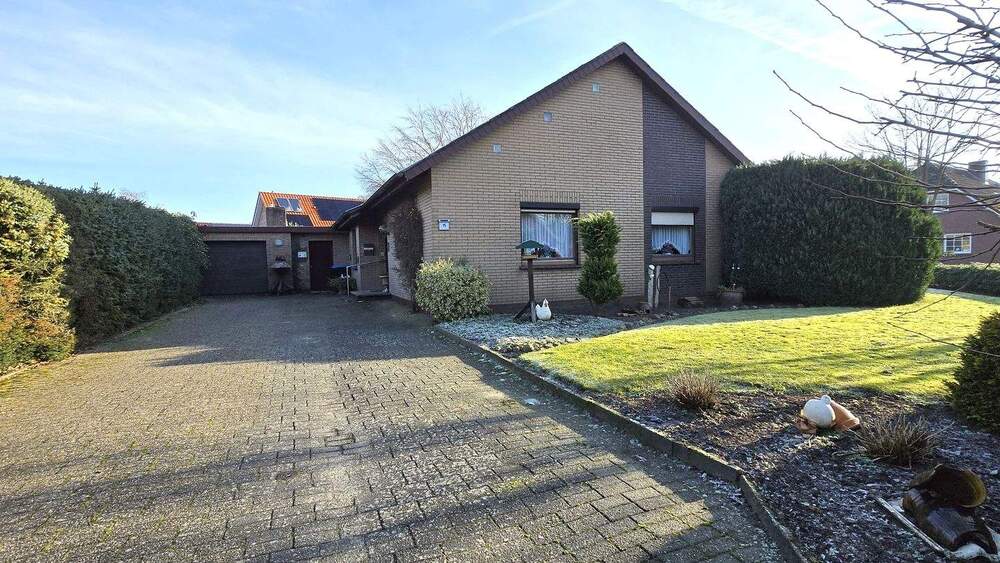 Einfamilienhaus Uplengen Hollen - 6 Zimmer, 150 m&sup2;, 189.000&euro; | Angebot:25693708