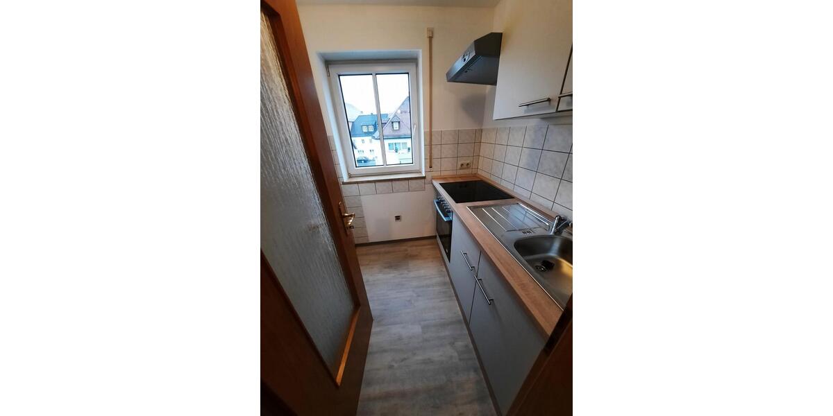 Dachgeschoßwohnung Kemnath - 1 Zimmer, 30 m&sup2;, 310&euro; | Angebot:26405846