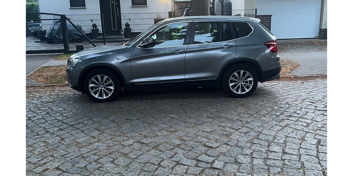 BMW X3 282.000 km 8.999 &euro; Blankenfelde-Mahlow OT Mahlow 15831