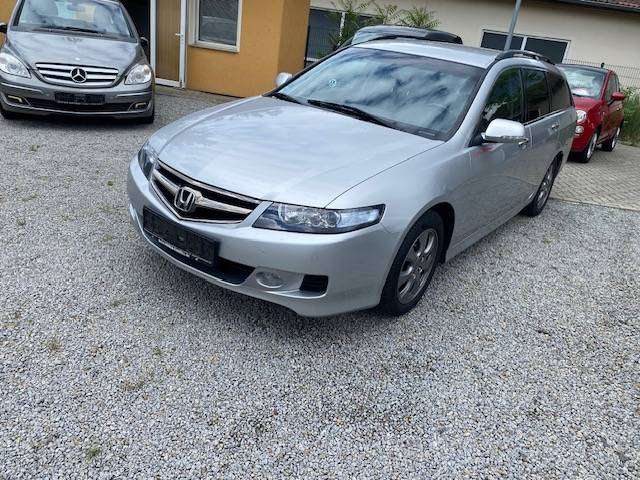 Honda Accord 242.000 km 2.950 &euro; Forst/ Lausitz 03149