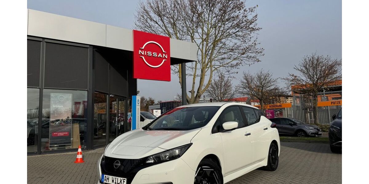 Nissan Leaf 30.611 km 14.490 &euro; Magdeburg 39120