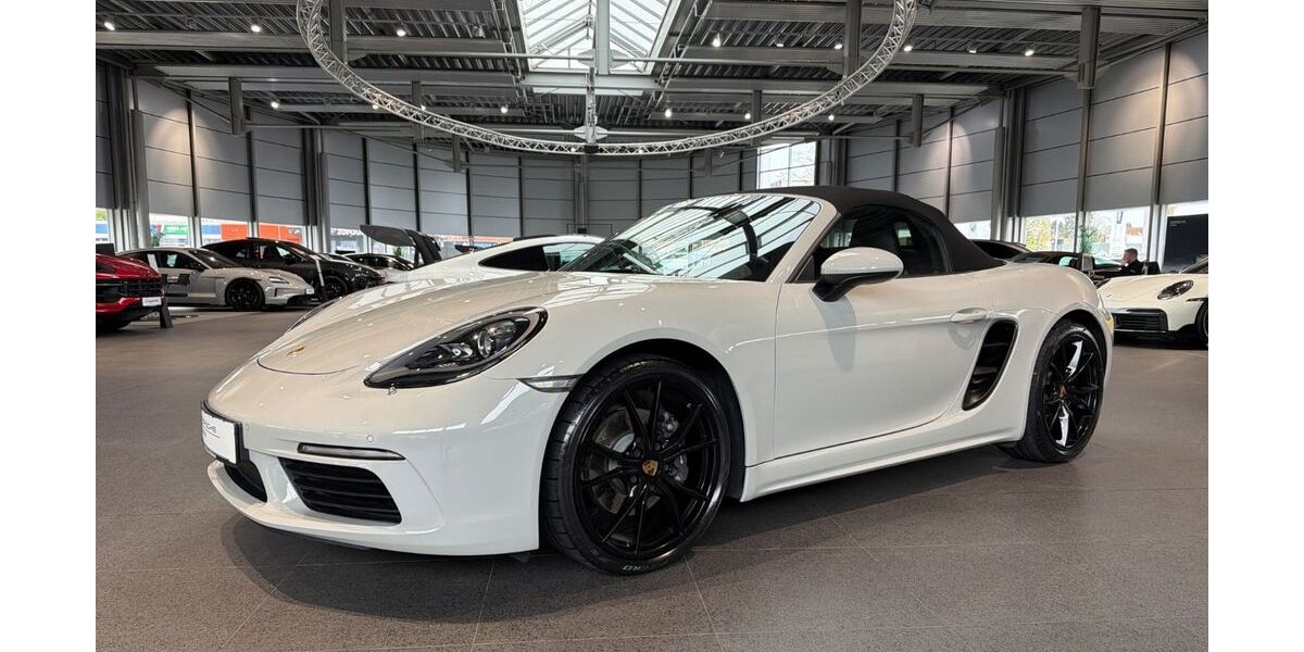 Porsche Boxster 36.850 km 62.890 &euro; Paderborn 33100