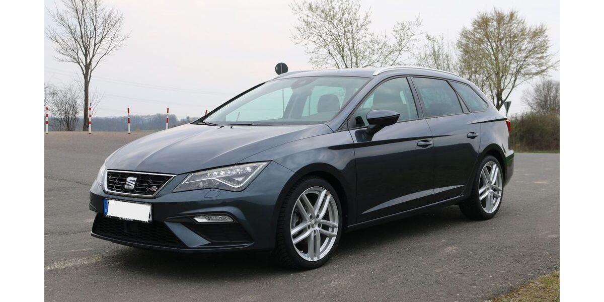 Seat Leon 78.497 km 18.990 &euro; Gründau 63584