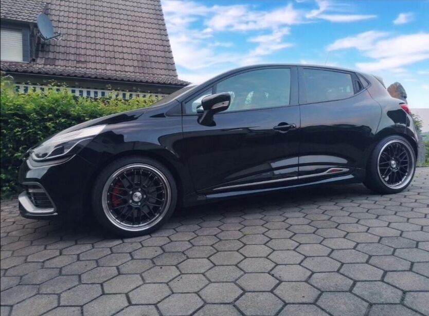 Clio