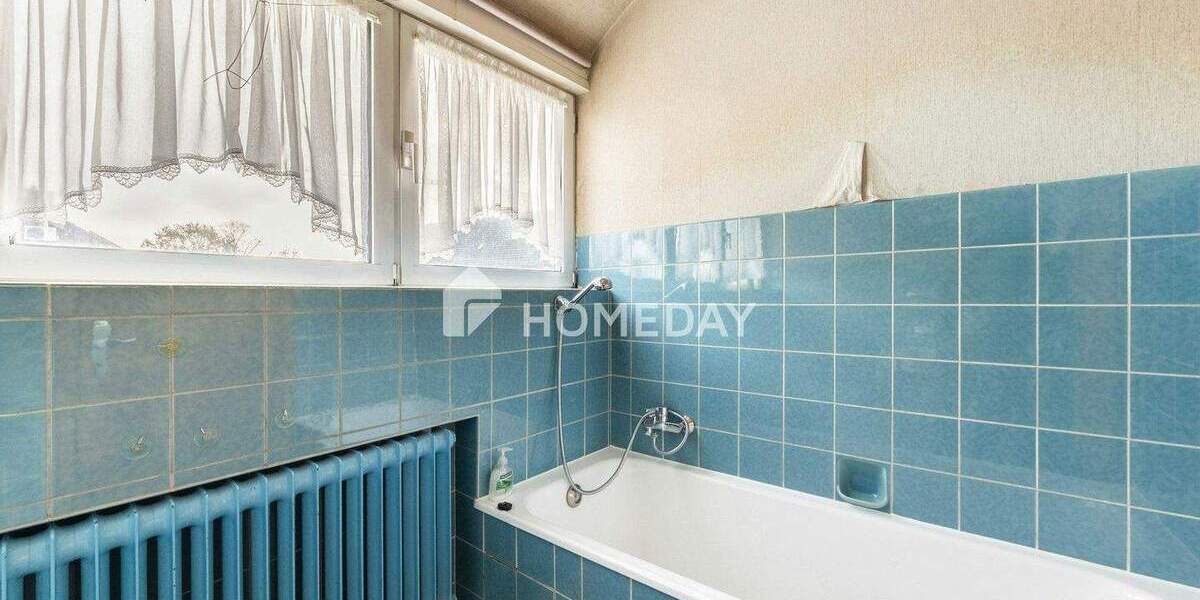 Einfamilienhaus Dinslaken Hiesfeld - 7 Zimmer, 220 m&sup2;, 499.000&euro; | Angebot:25357933