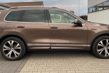 VW Touareg 128.000 km 17.200 &euro; Osthofen 67574