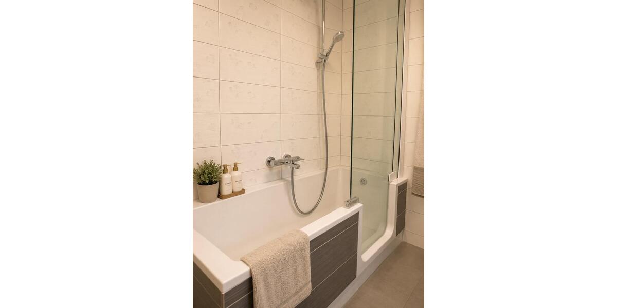 Dachgeschoßwohnung Freiberg - 3 Zimmer, 84 m&sup2;, 290.000&euro; | Angebot:26591749
