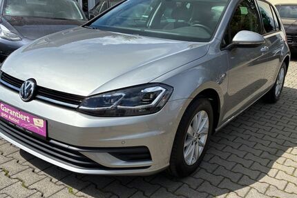 VW Golf 99.000 km 11.990 &euro; Chemnitz 09116