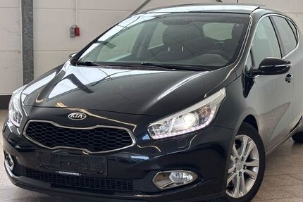 Kia ceed / Ceed 171.478 km 8.690 &euro; Hanau 63456