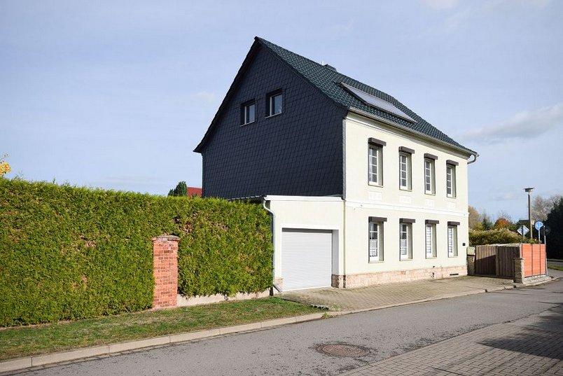 Einfamilienhaus Oschersleben (Bode) - 8 Zimmer, 260 m&sup2;, 320.000&euro; | Angebot:27027654