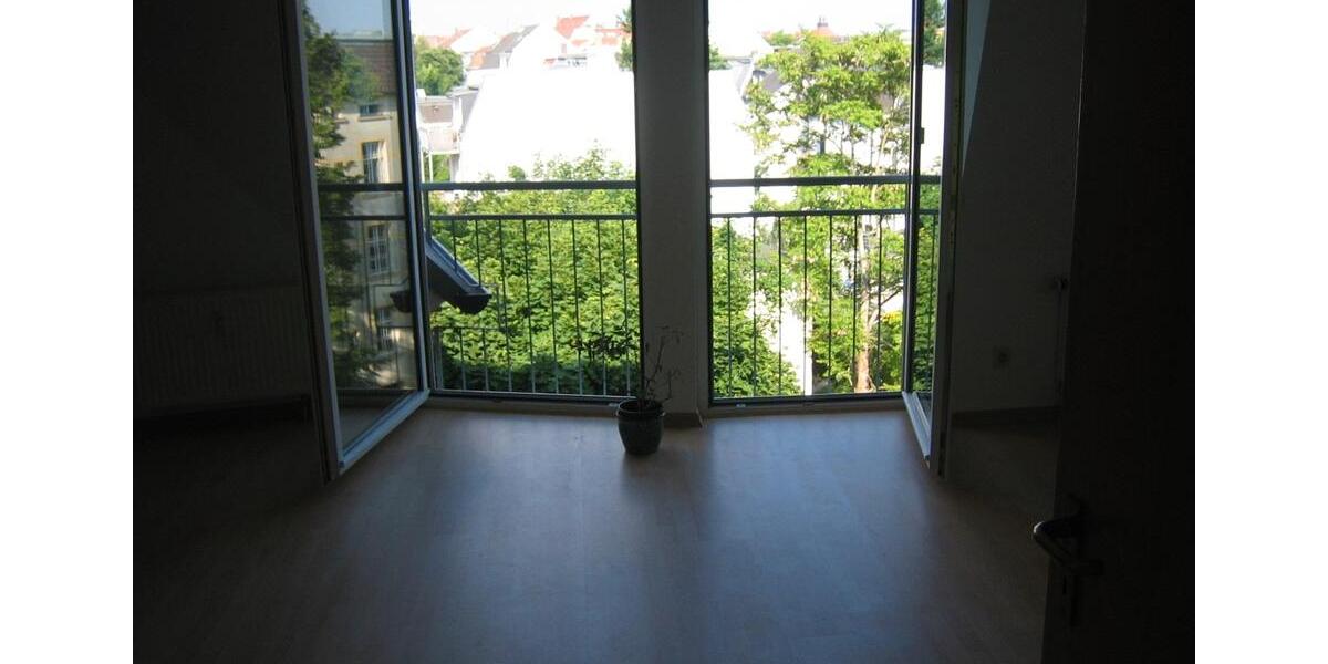 Dachgeschoßwohnung Leipzig Süd - 1.5 Zimmer, 43 m&sup2;, 125.000&euro; | Angebot:26828053