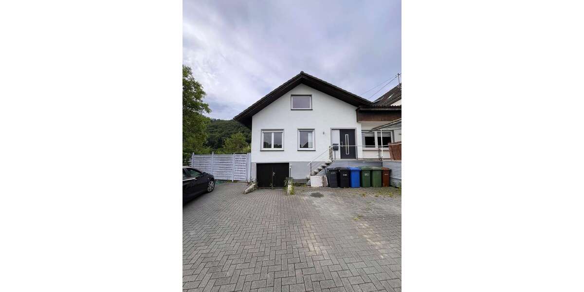Einfamilienhaus Roßbach - 3 Zimmer, 125 m&sup2;, 1.100&euro; | Angebot:26901404