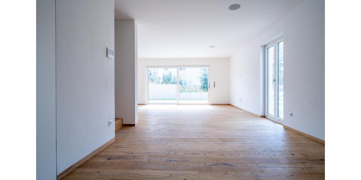 Doppelhaushälfte Aufhausen - 4 Zimmer, 135 m&sup2;, 1.350&euro; | Angebot:25229016