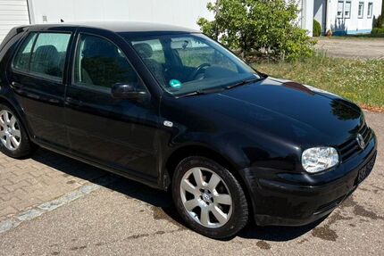 VW Golf 137.000 km 1.990 &euro; Hohenwart 86558
