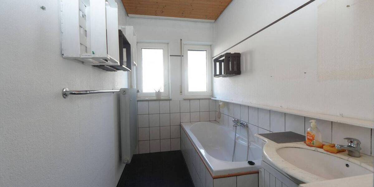 Bungalow Gunzenhausen - 6 Zimmer, 101 m&sup2;, 299.000&euro; | Angebot:25744182